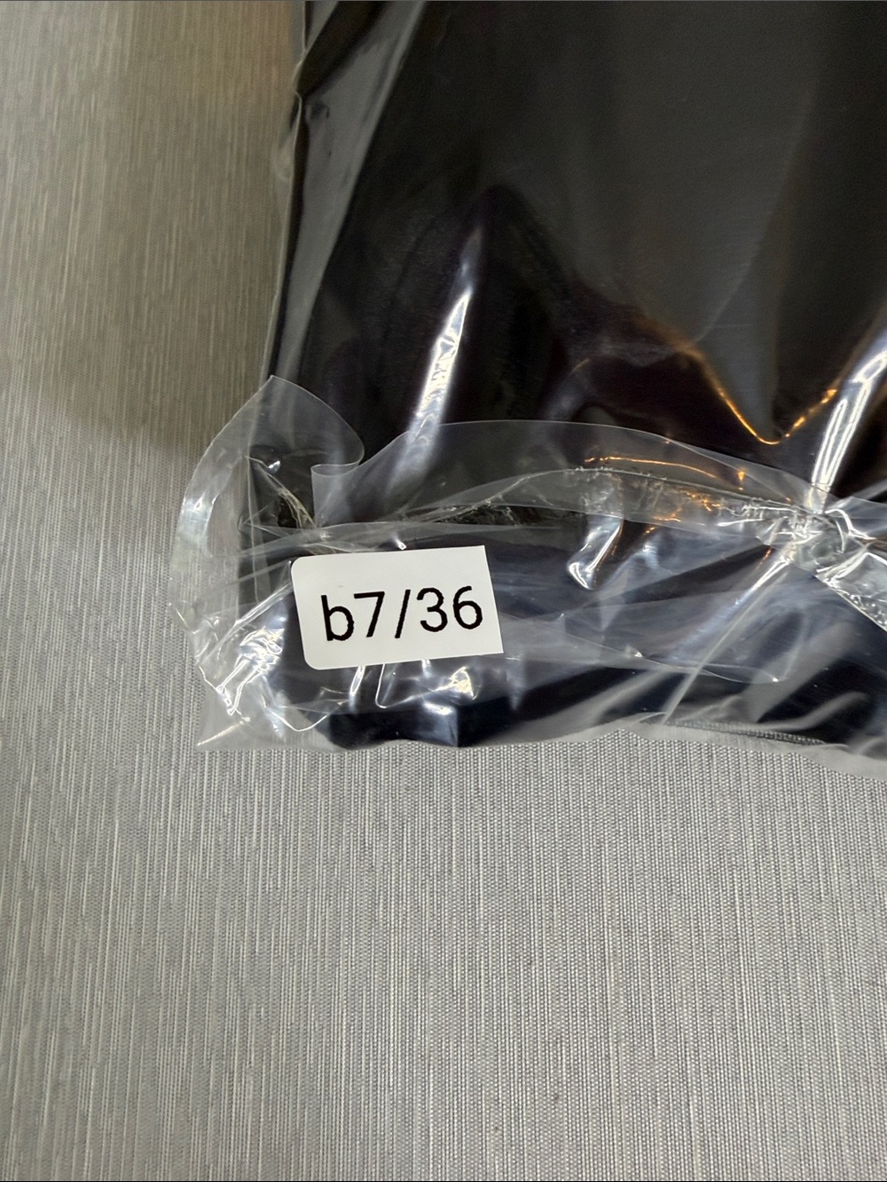 Lulus Luxe Possibilities Black Velvet Pearl Mini Dress Size XL NWT - Picture 10 of 12